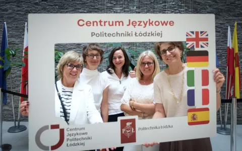 lektor HT